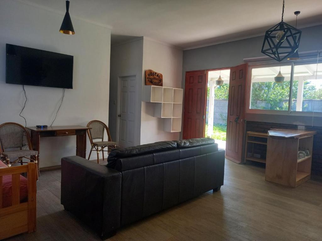 Hostal Cobquecura Bed & Breakfast - 2