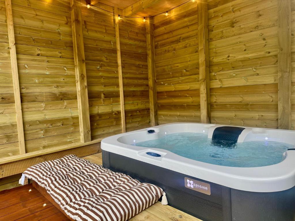 Hideaway Cottages - Greenacres Estates photo 6
