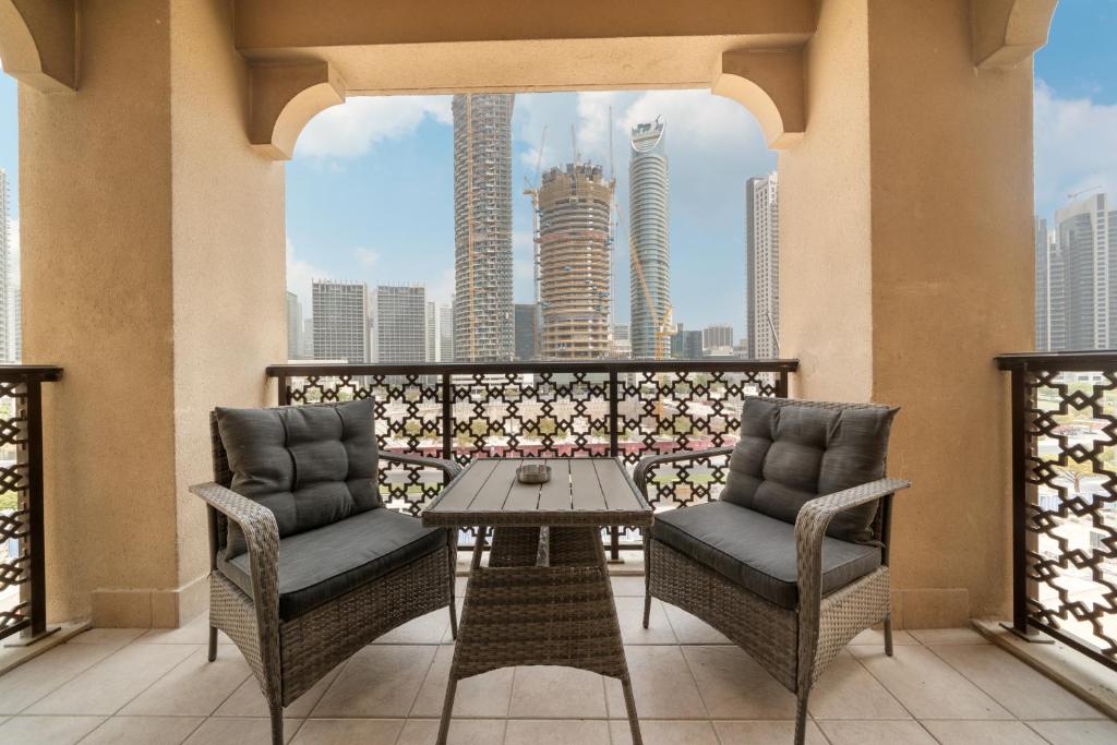 Sleep 5 Near Dubai Mall, Dubai