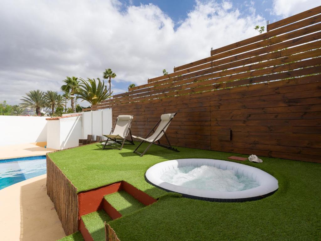 Florida Home Private pool and Jacuzzi - 2
