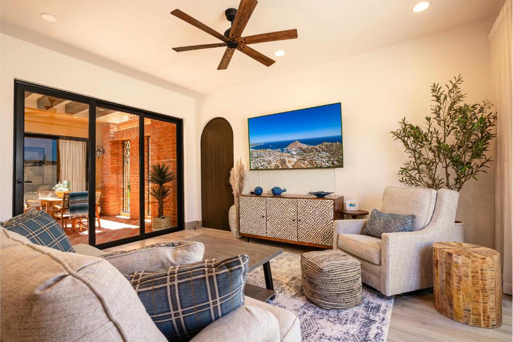 Inviting 2BR Condo in Mavila Resort at Quivira - 3