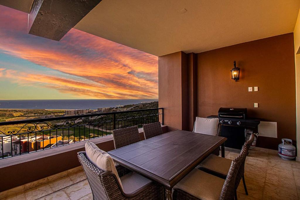 Ronival Copala Stunning Golf Retreat Ocean Views - 2