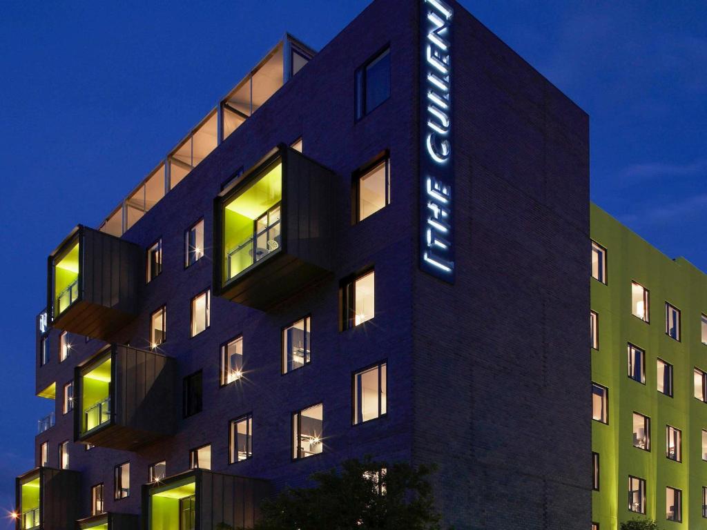 Exterior view, The Cullen Melbourne - Art Series in Melbourne