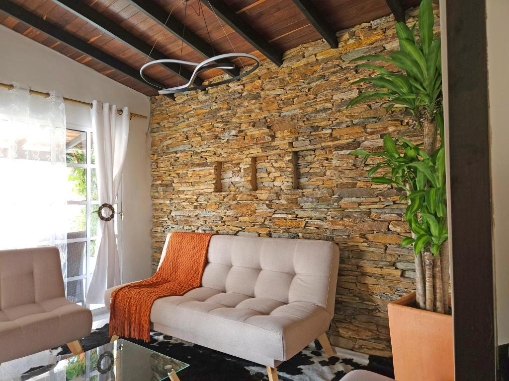 Casa de Huéspedes Colibrí - 2