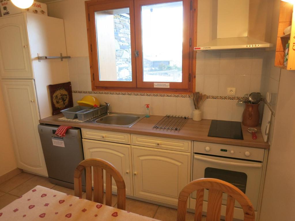 Appartement 2 chambres pour 5 pers avec billard et parking - FR-1-836-11 - 4