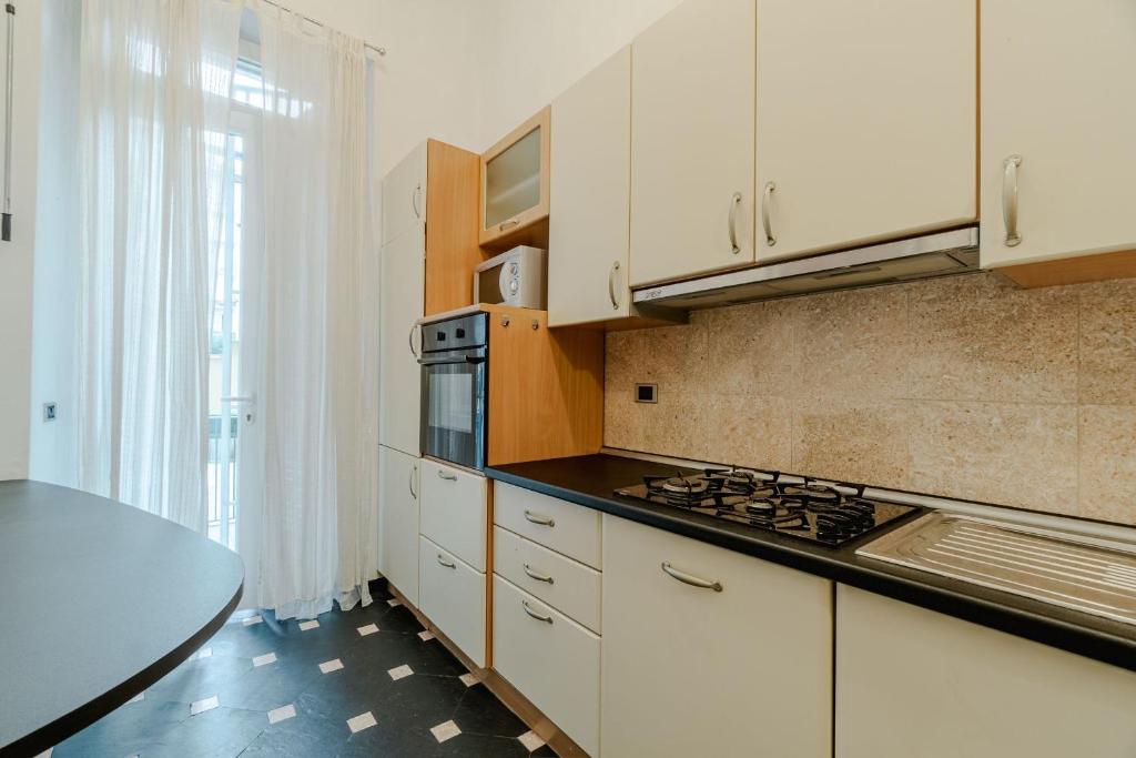 GuestHost - Comfortable Loft Apartment Turin - 3