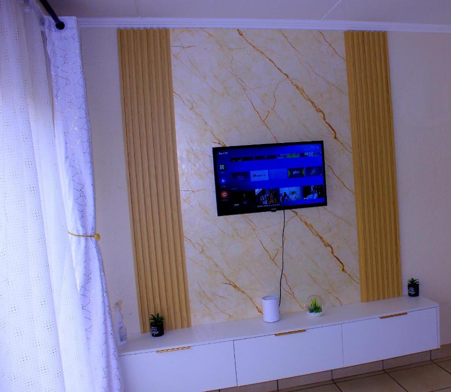 Cozy studio, Fourways