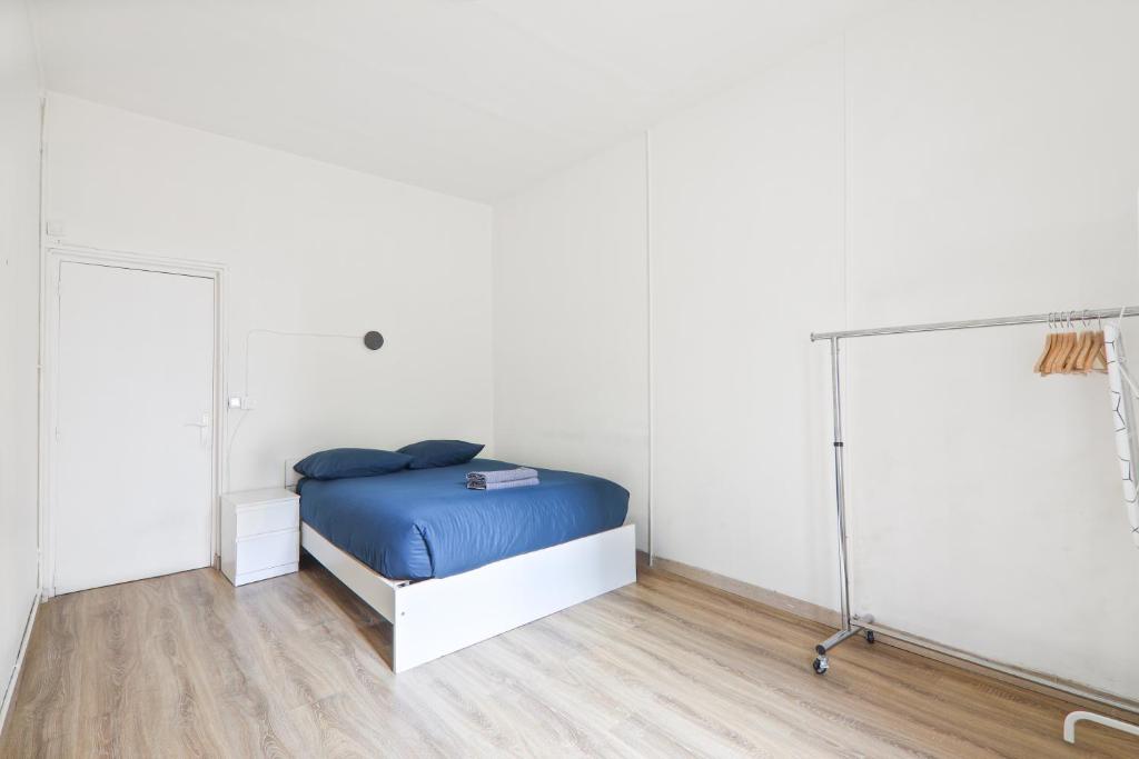 Eiffel Tower 2 Heart of Paris 1BR-4P with NetFlix - 5