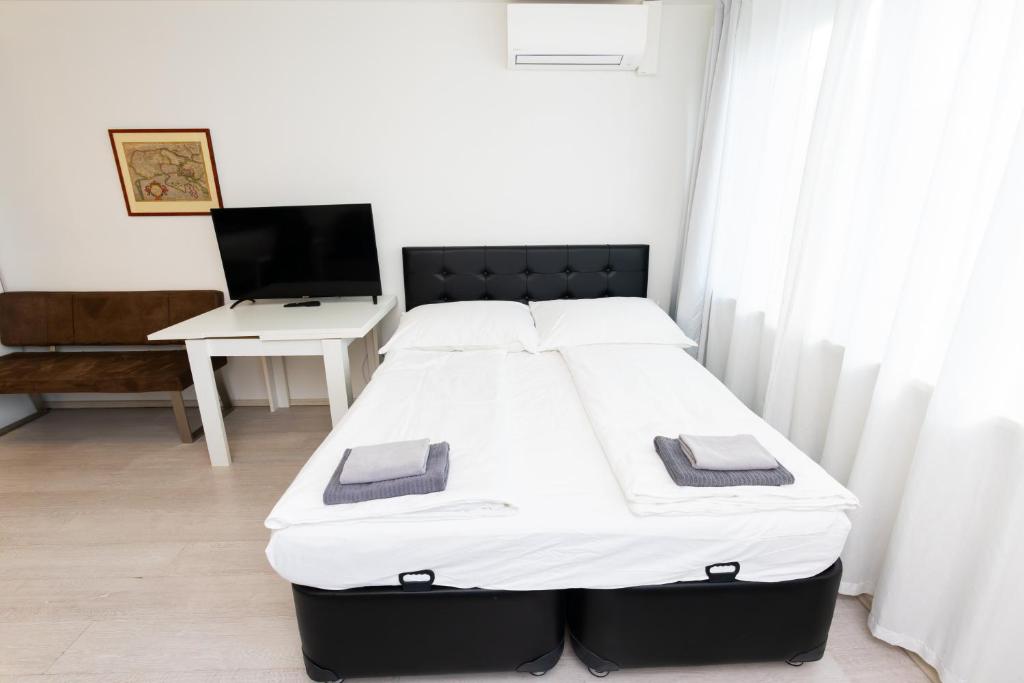 204 Paris 59m2 4-8 Pers extr Bedroom - 2