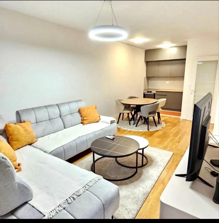 Mia Suites - 4