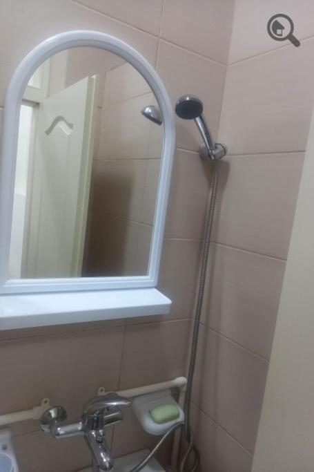 Nice and Comfy Central Apartment - 5