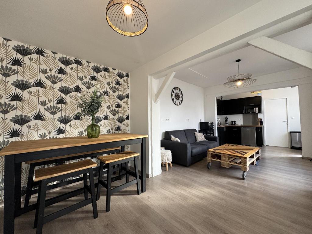 Le Refuge - Parking Gratuit - 6 pers - Wi-Fi - 1