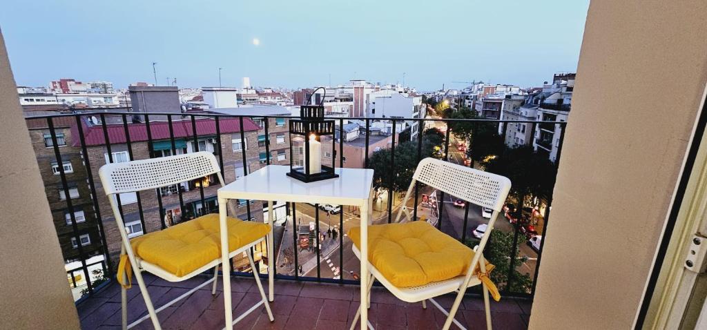 Premium refurbished apartment in Barcelona city center - 2