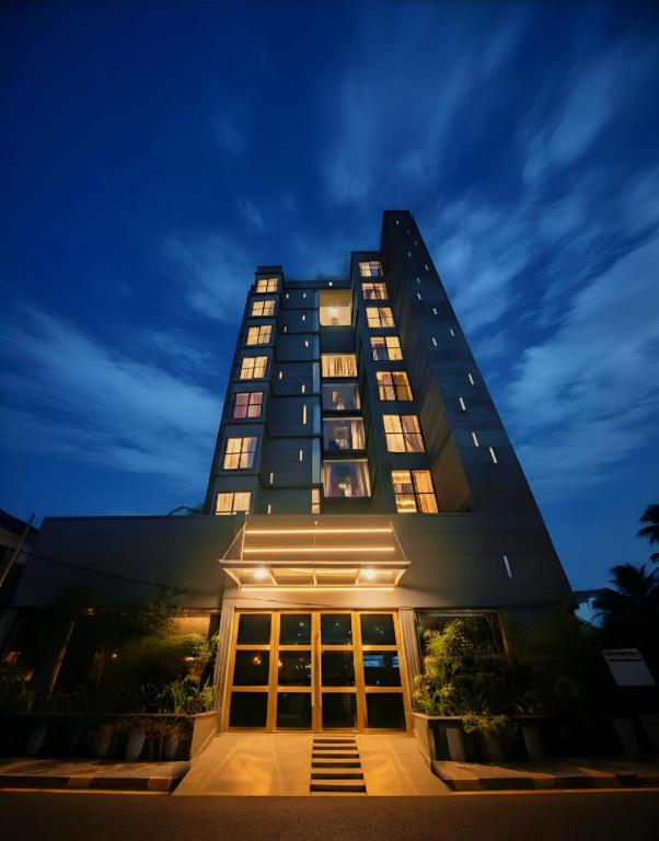 The Elite Residence Dhaka, Dhaka