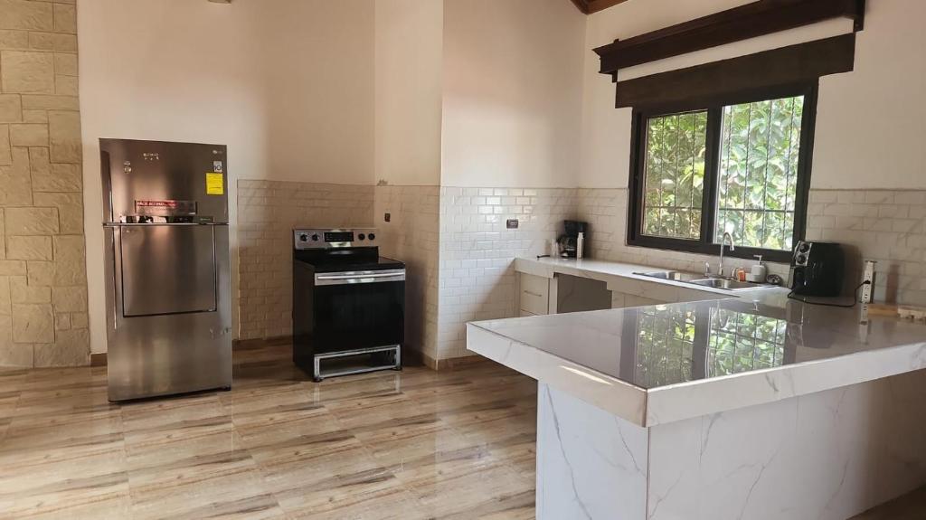 Private Guesthouse near Airport, San Pedro Sula