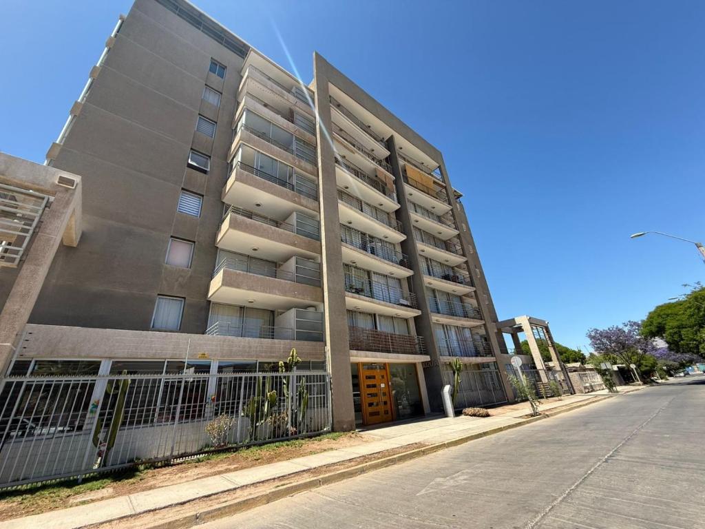 Departamento amoblado central - 1