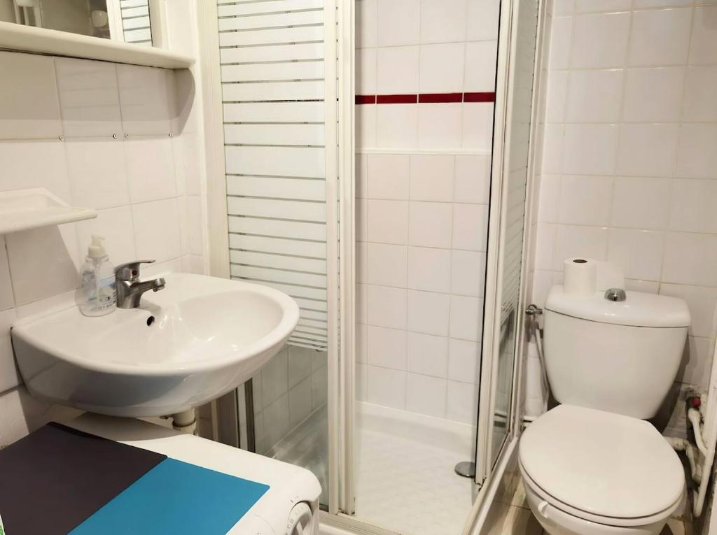 Cute Marais Studio near Metro Heart of Paris N4-22 - 4