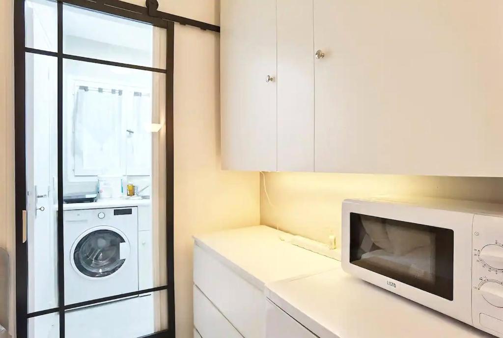 Cozy Single Flat in Paris 16th District Elevator N16-142 - 5