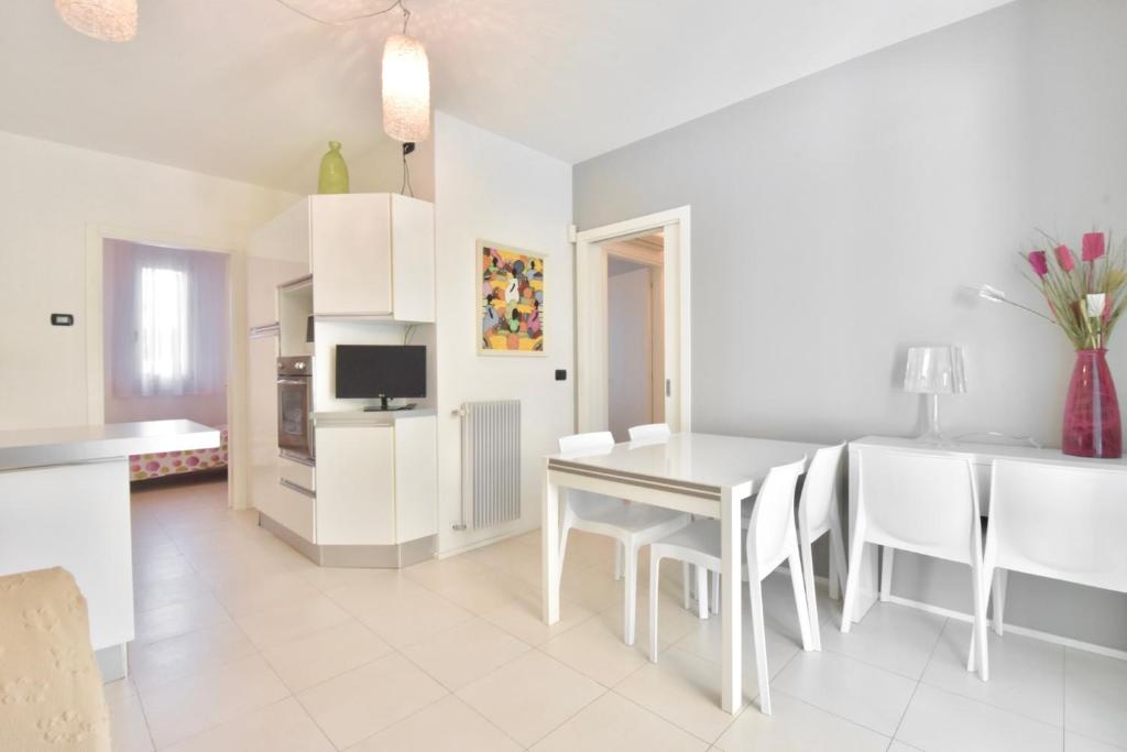 Liro Apartments - 5
