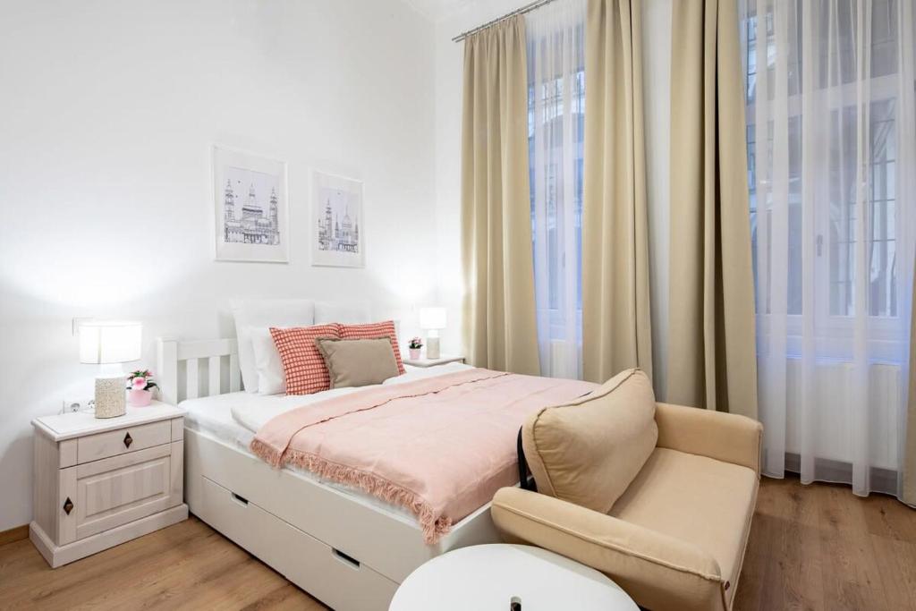 Central - Comfortable - Easy Sleep, Budapest