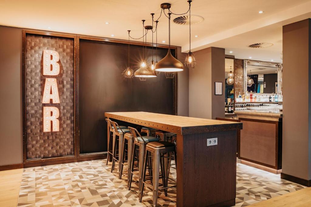 Premier Inn Rosenheim City Lokhfe 전경