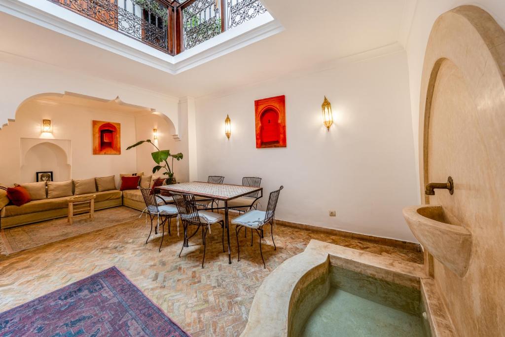 L'Alchimiste - Riad ENTIER près du Palais Bahia - Médina Marrakech, Marakéš