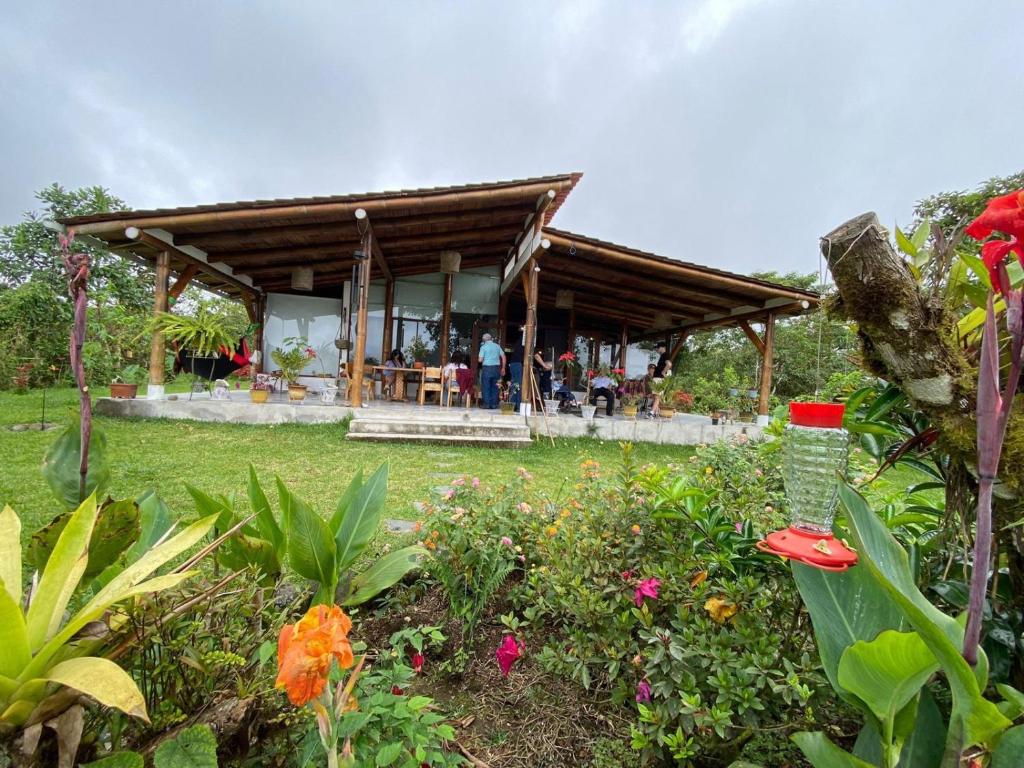 Ecolodge de Bambú en el Bosque Nublado ShantihOMe - 1