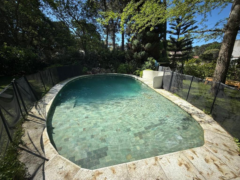 Hermosa casa en barrio cantegril - 4