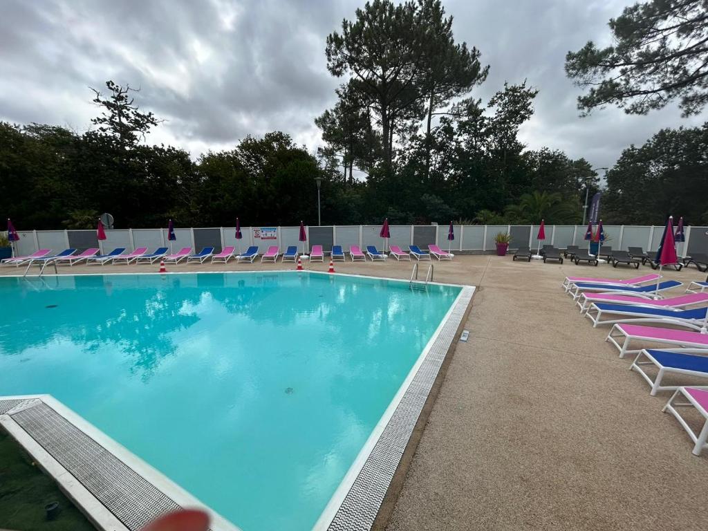 Mobilhome a la deco zen camping sur soulac - 2