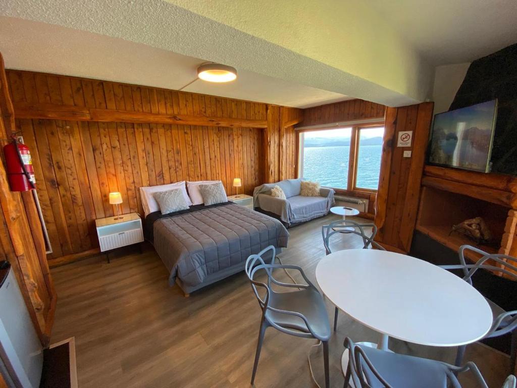 Departamento con acceso al lago Nahuel Huapi - 4