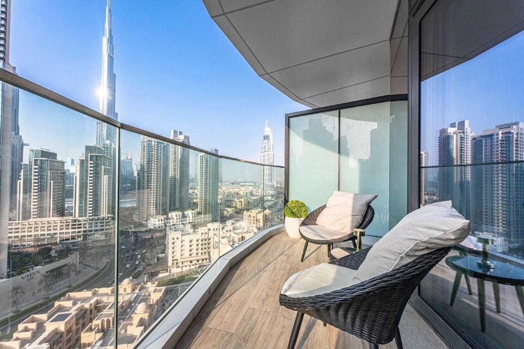 Stayshort - Downtown For 6 with Burj Khalifa View, Dubai