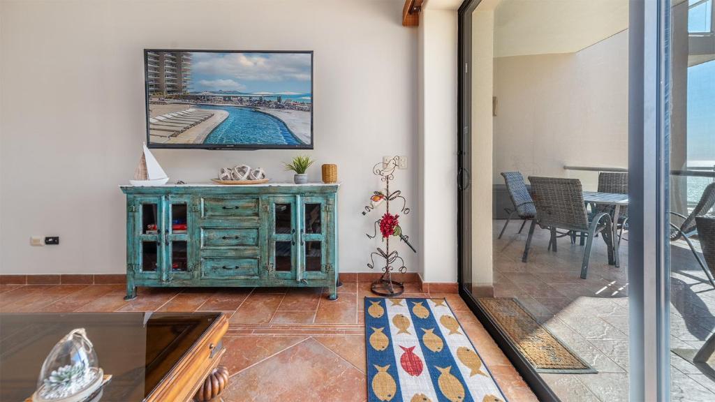 Las Palomas Phase II Coronado 503 Exceptional OceanFront 3BR 2BA Unit - 4