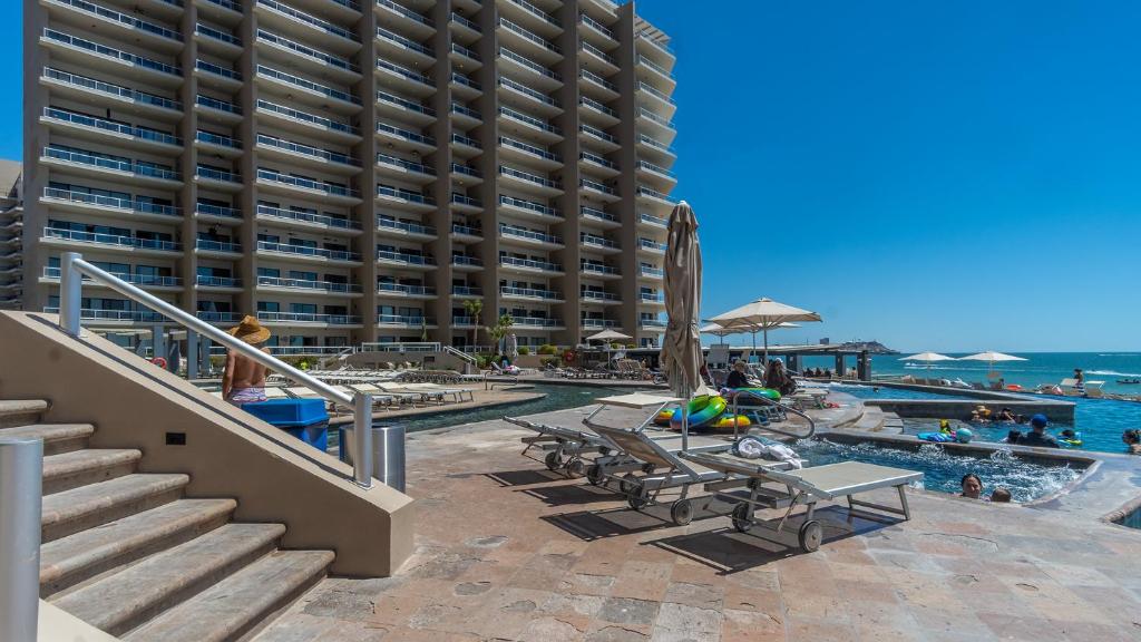 Las Palomas Beach and Golf Resort - 4