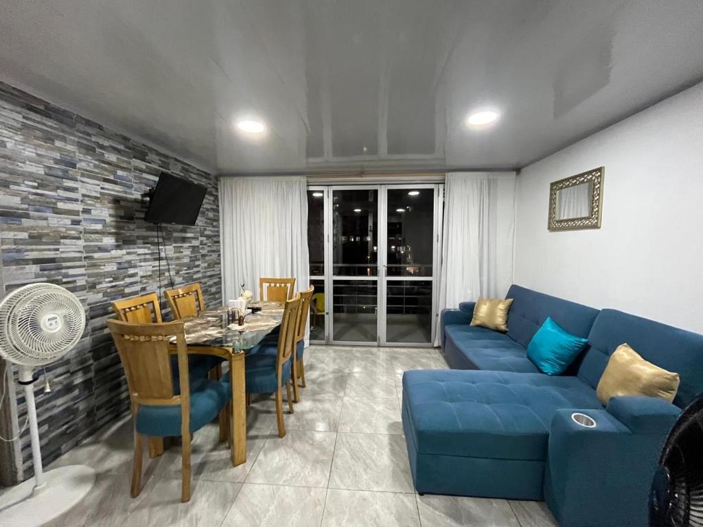 Apartamento Vacacional Familiar en Girardot, piscinas, Jacuzis, parqueadero privado - 3