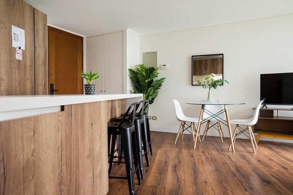 Arauco Vibe 2BR Kennedy - BBQ & Aqua Gym - 5