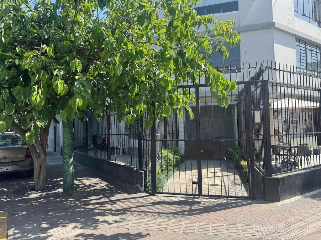 Centrally located and comfortable duplex in Miraflores - Libertad1BR - 4
