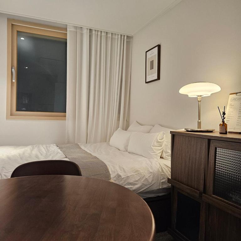 연남홍대신촌공항철도3베드짐보관주차테라스, Soul