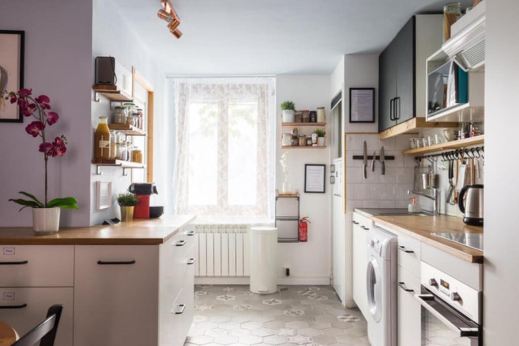 Charming two-bedroom duplex Saxe Gambetta - 4