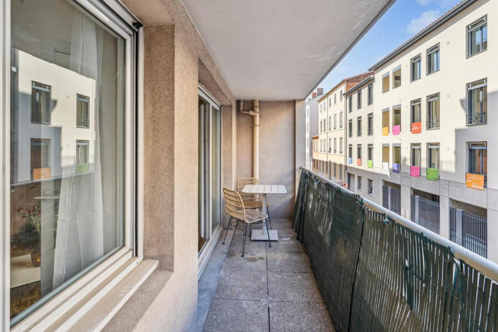 Baraban Apartment for 4 people with Balcony near Part-Dieu - 5
