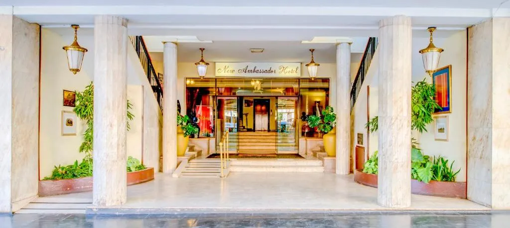 New Ambassador Hotel, Hotel in Harare