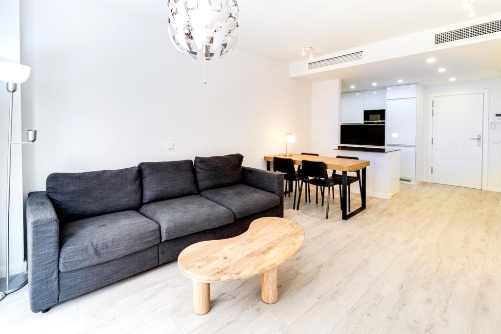 Seaside apartment in Estepona - 3