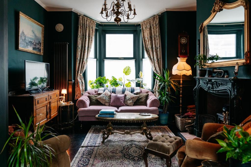 Bohemian Retreat by the Sea, Margate photo 2
