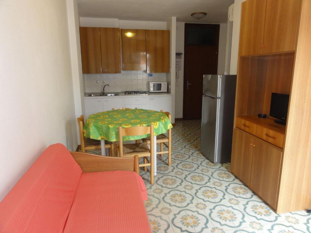 Family flat close to the beach - 2