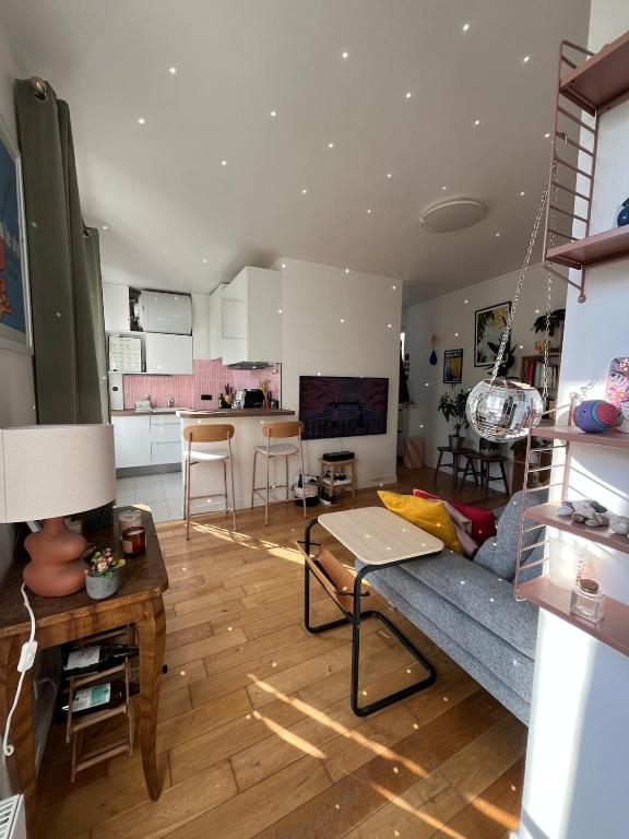 Charming 2 room appartement - 1