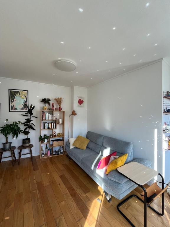 Charming 2 room appartement - 5