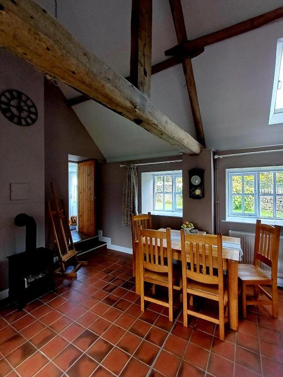 Orchard Cottage, Hackness photo 5