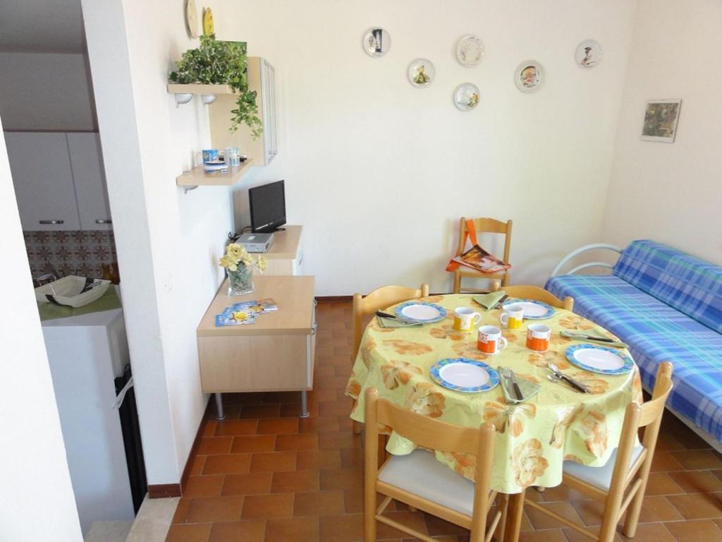 Bibione house with garden and fireplace - 2