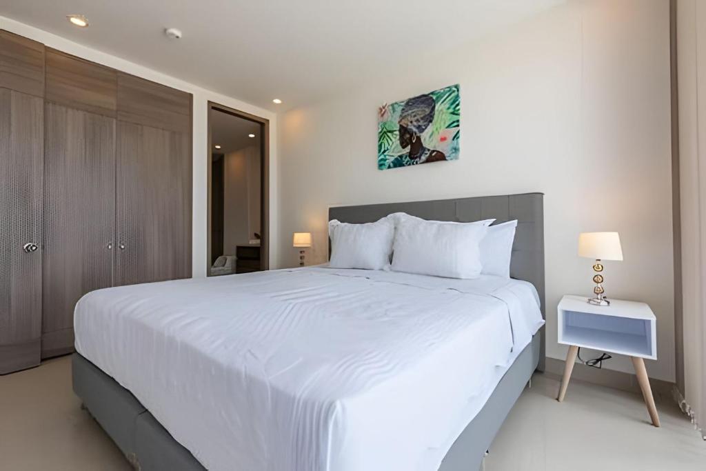 1004 Morros City - Spectacular 1 Bedroom Condo - 4