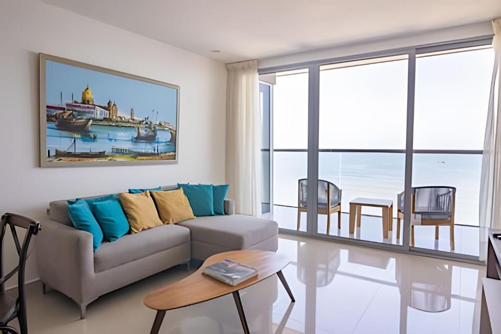 Beautiful 2 Bedroom Apt on the 11th Floor-Morros City - 4