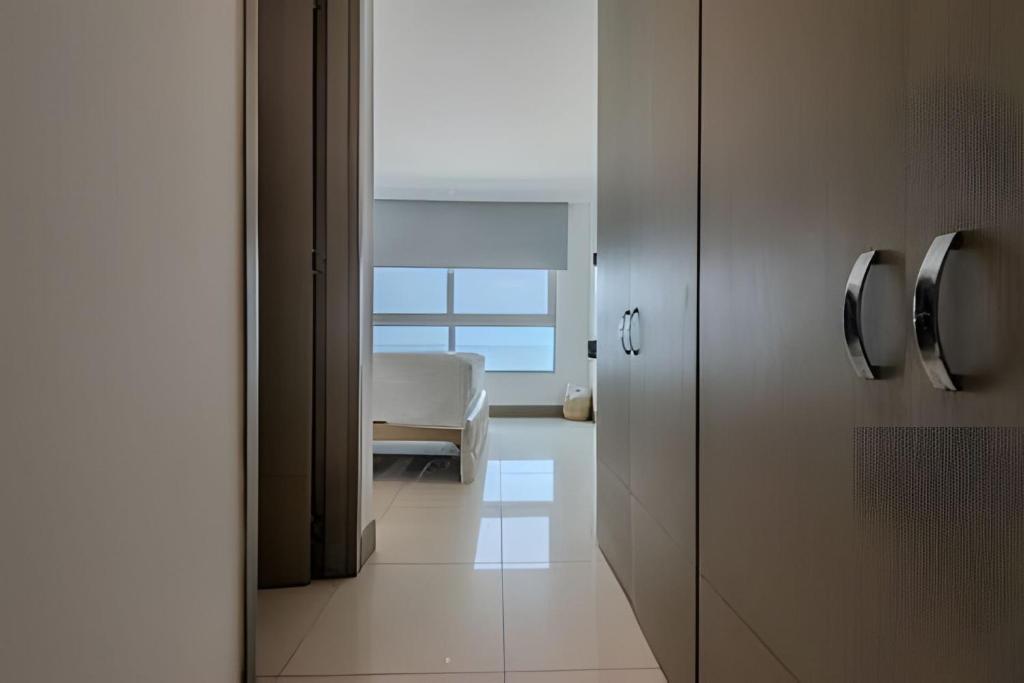Spectacular 3 Bedroom Apt Palmetto Beach 1201 - 3